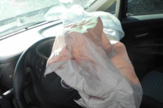 Bras essuie glace avant droit FIAT GRANDE PUNTO