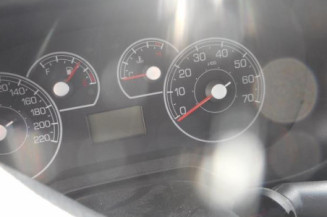 Bras essuie glace avant droit FIAT GRANDE PUNTO