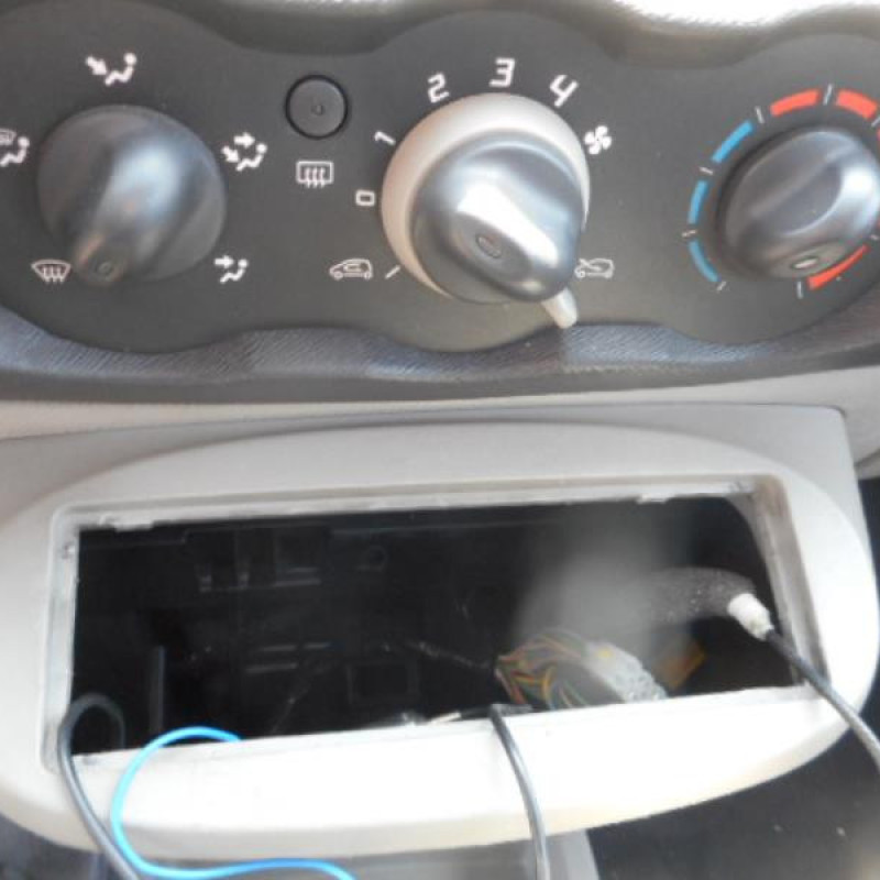 Bras essuie glace arriere RENAULT TWINGO 2 Photo n°6