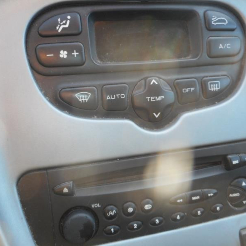 Retroviseur droit CITROEN XSARA PICASSO Photo n°9