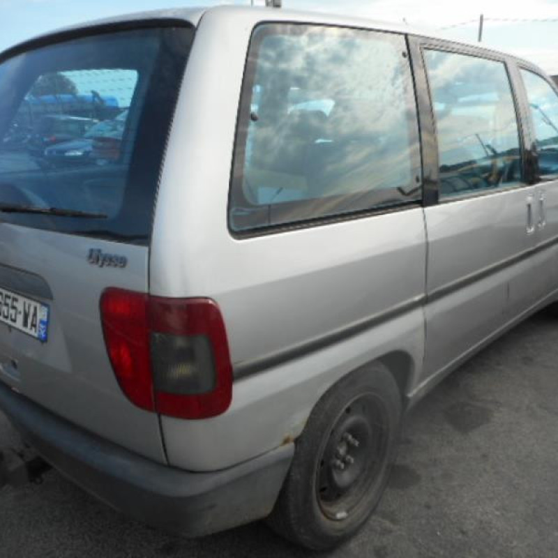 Poignee porte avant droit FIAT ULYSSE 1 Photo n°6