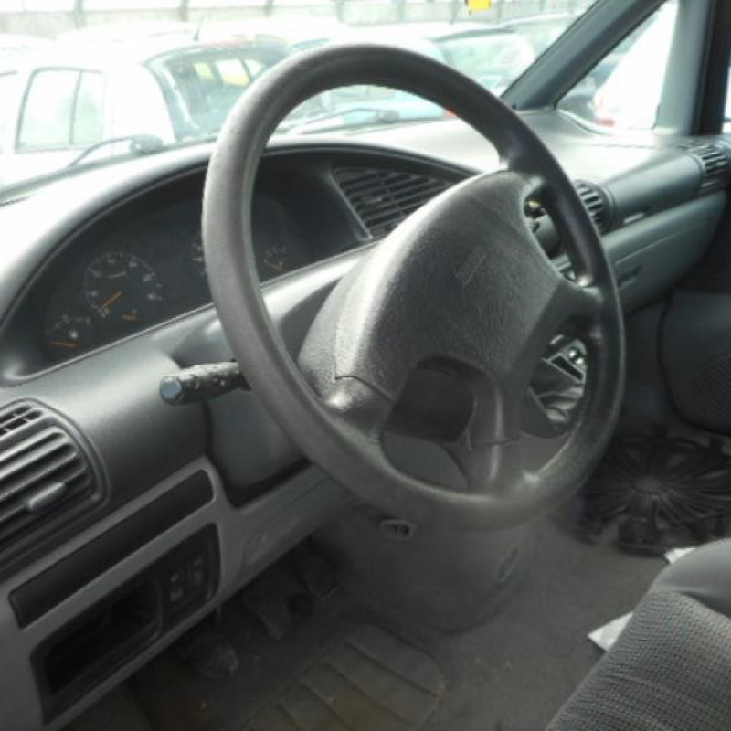Poignee porte avant droit FIAT ULYSSE 1 Photo n°8