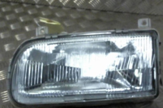 Optique avant principal gauche (feux)(phare) SKODA FELICIA