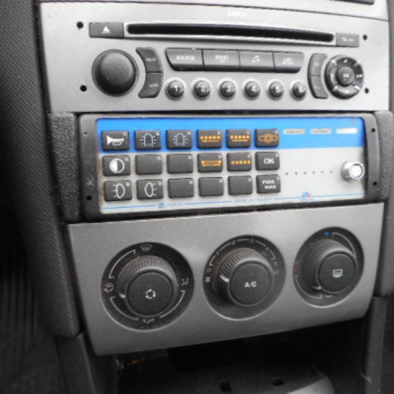Serrure arriere droit PEUGEOT 308 1 Photo n°8