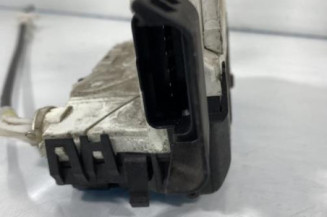 Serrure avant droit PEUGEOT 308 1