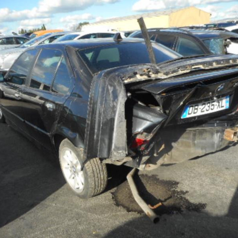 Leve vitre electrique arriere gauche BMW SERIE 3 E36 Photo n°6