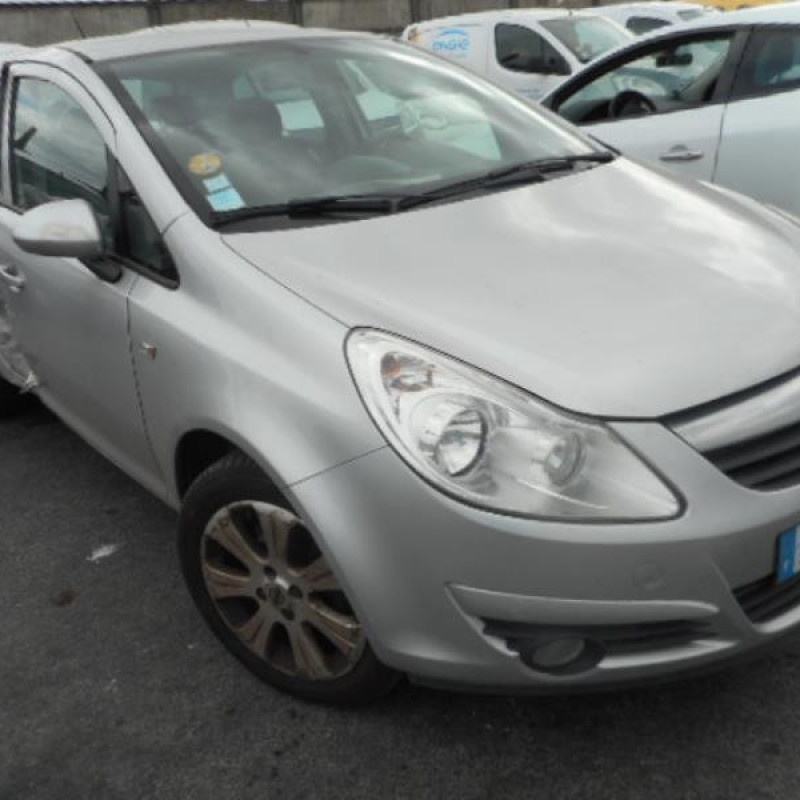 Serrure avant droit OPEL CORSA D Photo n°5
