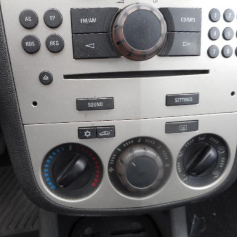 Serrure avant droit OPEL CORSA D Photo n°11