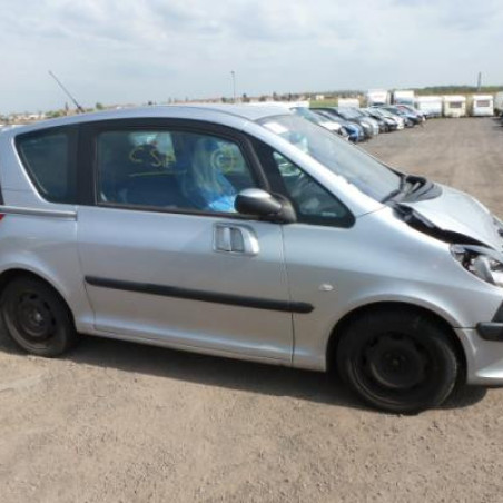 Bras essuie glace avant gauche PEUGEOT 1007