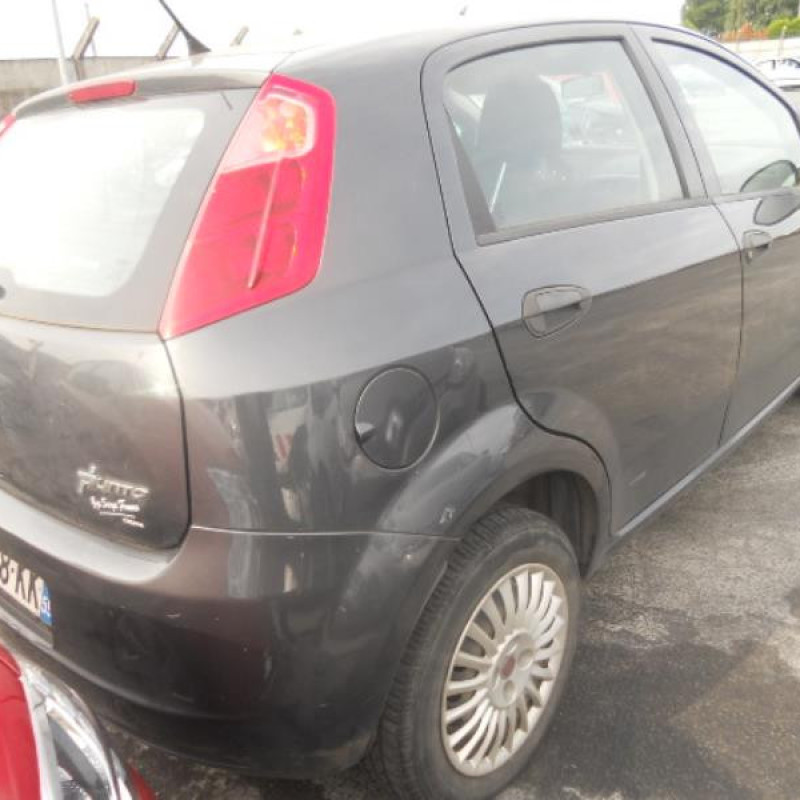 Retroviseur droit FIAT GRANDE PUNTO Photo n°7