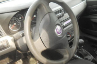 Retroviseur droit FIAT GRANDE PUNTO