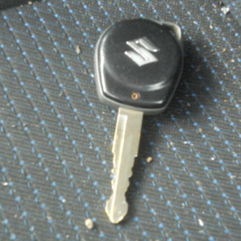 Autoradio d'origine SUZUKI SWIFT 3 Photo n°12