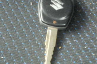 Leve vitre electrique avant droit SUZUKI SWIFT 3