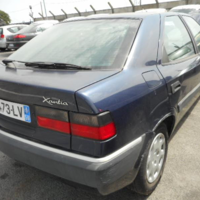 Optique avant principal gauche (feux)(phare) CITROEN XANTIA Photo n°3