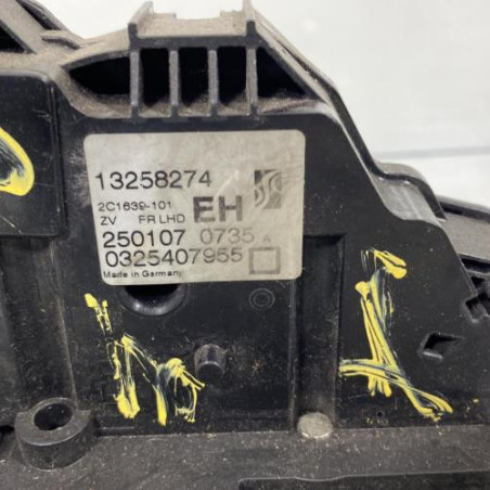 Serrure avant droit OPEL CORSA D