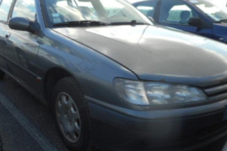 Serrure avant droit PEUGEOT 406