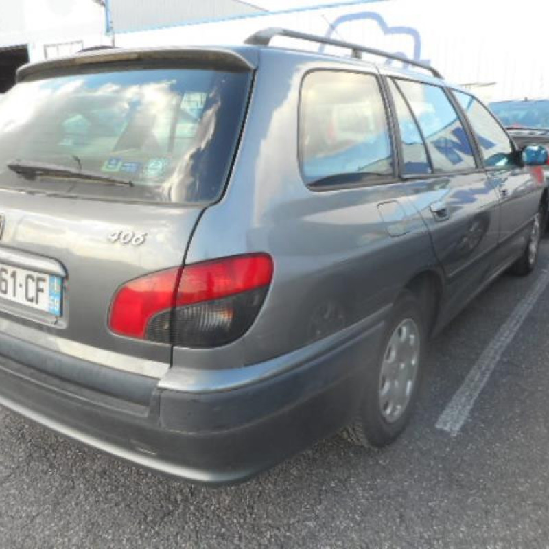 Serrure avant droit PEUGEOT 406 Photo n°5