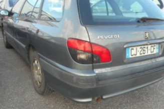 Serrure avant droit PEUGEOT 406
