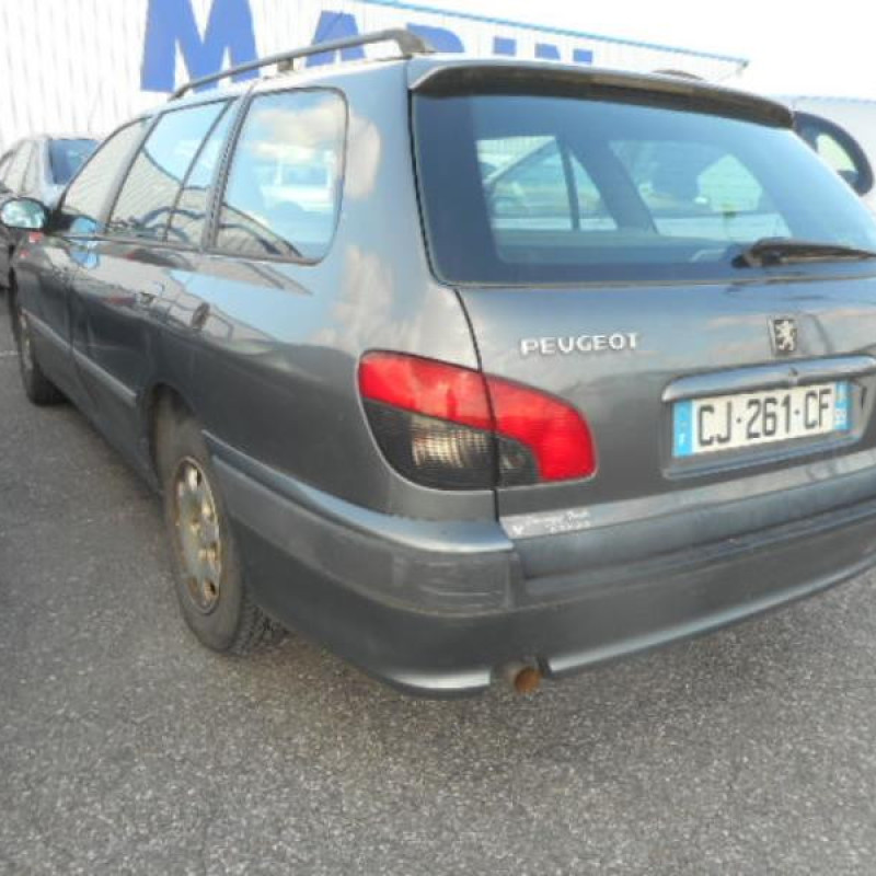 Serrure avant droit PEUGEOT 406 Photo n°6