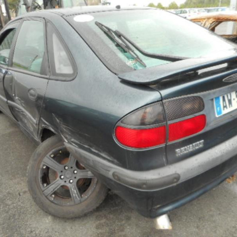 Retroviseur droit RENAULT LAGUNA 1 Photo n°7