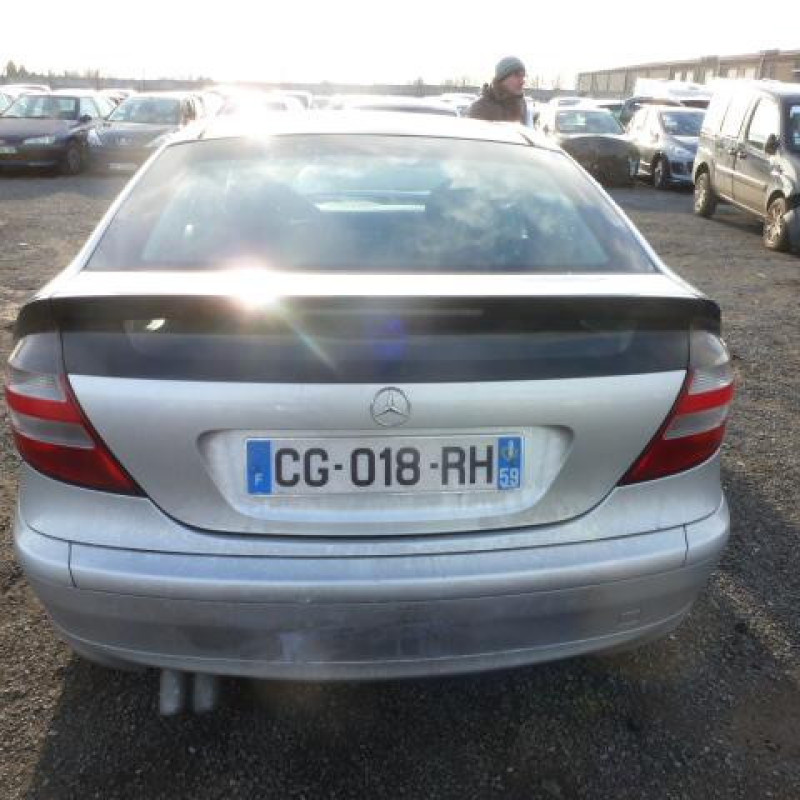 Malle/Hayon arriere MERCEDES CLASSE C 203 COUPE SPORT Photo n°7