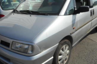 Malle/Hayon arriere FIAT ULYSSE 1