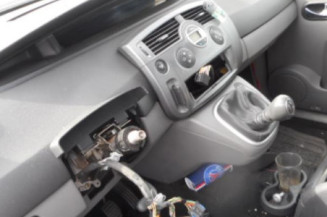 Poignee interieur avant gauche RENAULT SCENIC 2