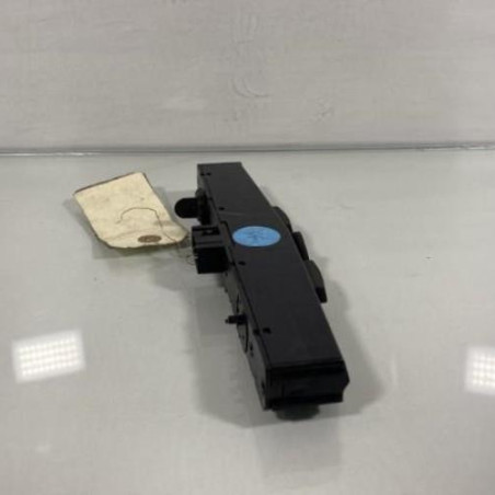 Bouton de warning OPEL ASTRA H