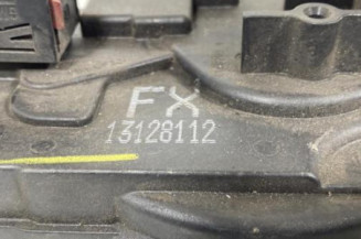 Serrure avant droit OPEL ASTRA H