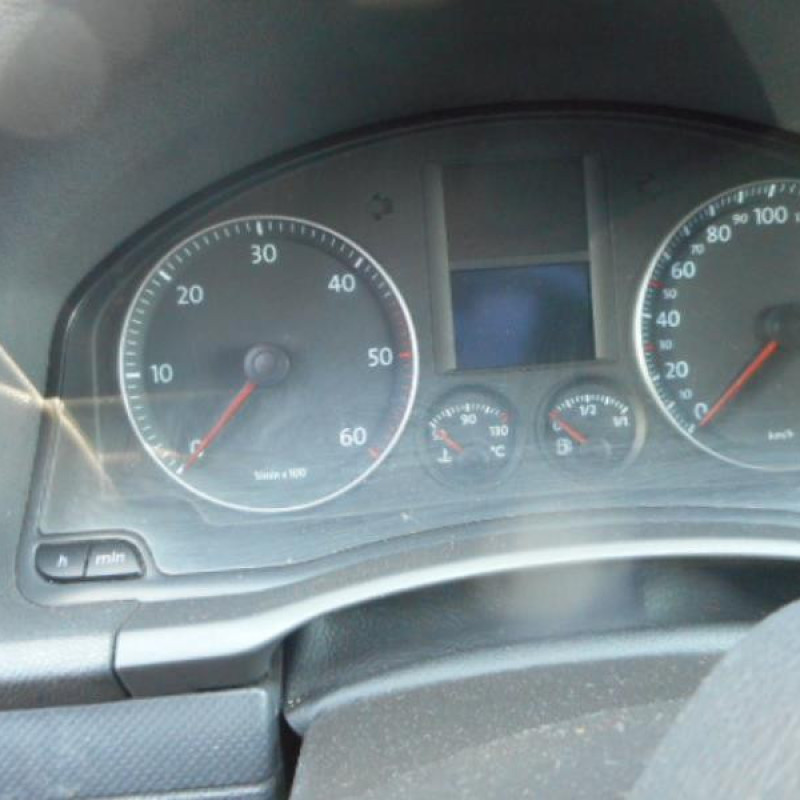 Autoradio d'origine VOLKSWAGEN GOLF 5 Photo n°10