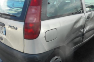 Retroviseur droit FIAT PUNTO 1