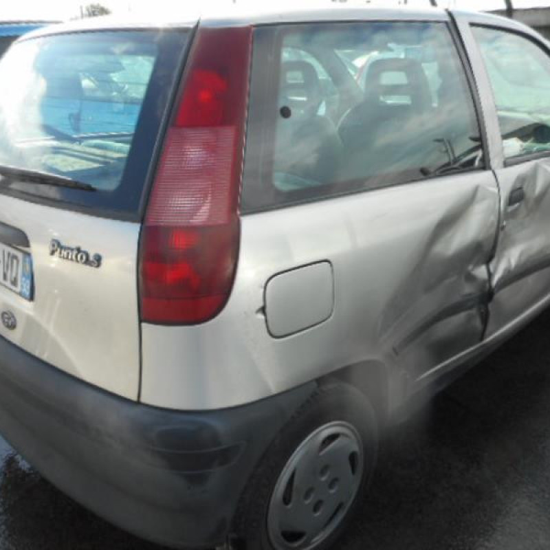 Retroviseur droit FIAT PUNTO 1 Photo n°6