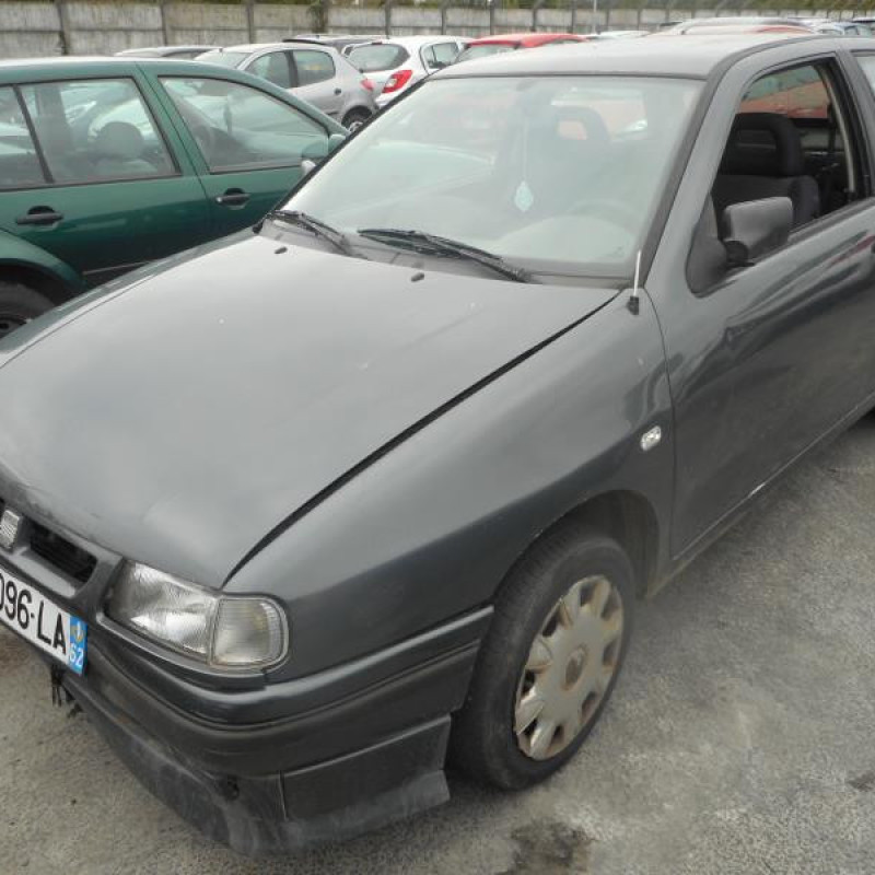 Optique avant secondaire gauche (feux)(clignotant) SEAT IBIZA 2 Photo n°3
