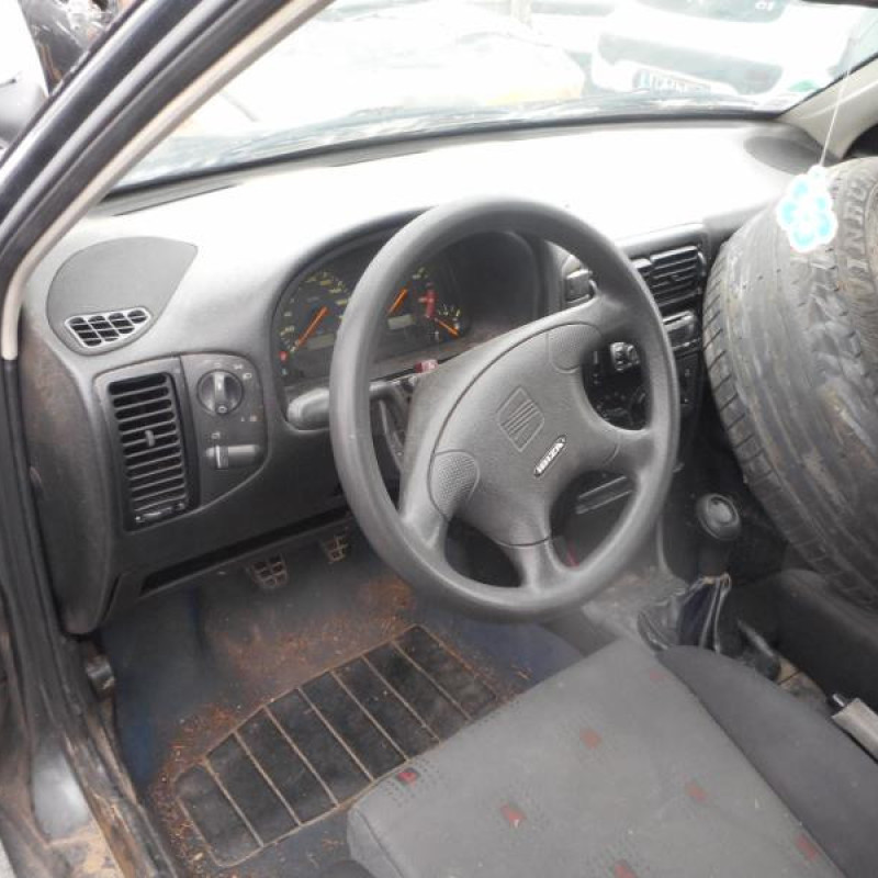 Optique avant secondaire gauche (feux)(clignotant) SEAT IBIZA 2 Photo n°7
