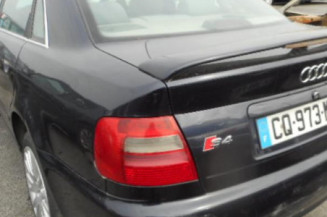 Serrure avant droit AUDI A4 1