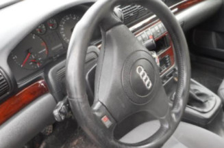 Serrure avant droit AUDI A4 1