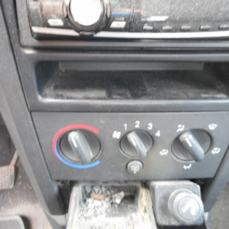 Porte avant gauche OPEL MERIVA A Photo n°9