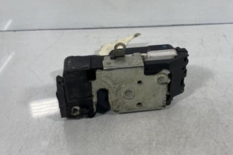 Serrure avant droit FORD FIESTA 5