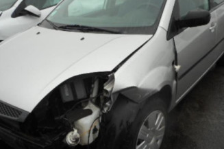 Serrure avant droit FORD FIESTA 5