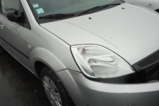 Serrure avant droit FORD FIESTA 5