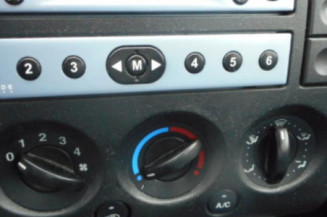 Serrure avant droit FORD FIESTA 5