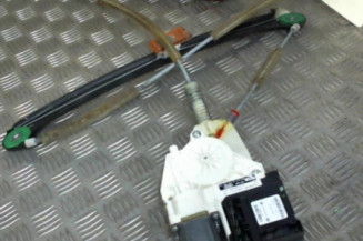 Leve vitre electrique avant droit AUDI A3 2 Photo n°1