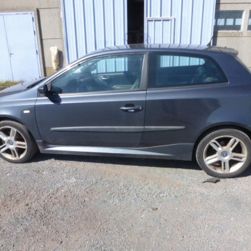 Porte avant gauche FIAT STILO Photo n°7
