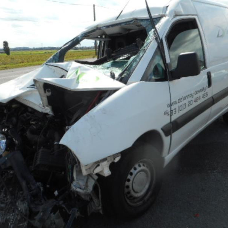 Serrure avant droit CITROEN JUMPY 1 Photo n°4