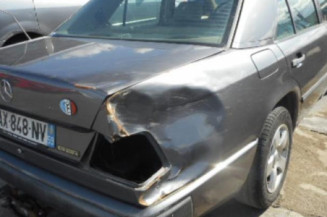Porte arriere droit MERCEDES 250 W124