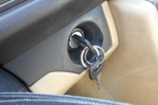 Porte arriere droit MERCEDES 250 W124