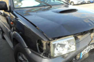 Porte avant droit NISSAN TERRANO 2