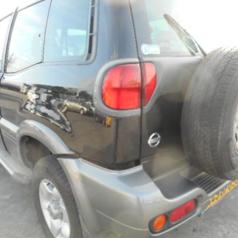 Porte avant droit NISSAN TERRANO 2 Photo n°8