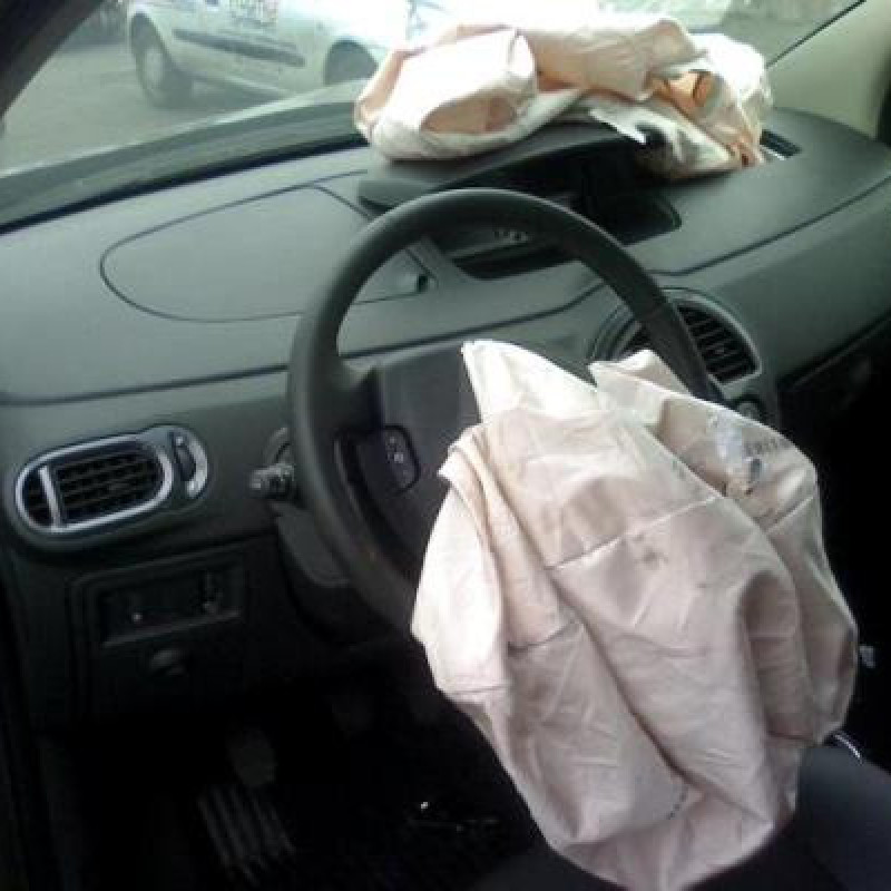 Trappe d'essence RENAULT MODUS Photo n°5