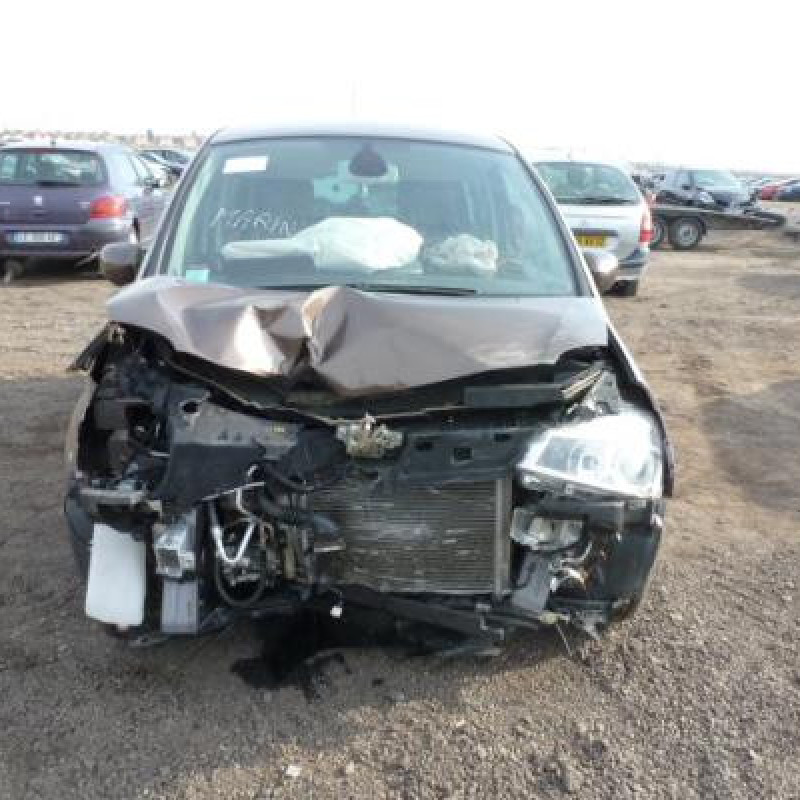 Trappe d'essence RENAULT MODUS Photo n°7